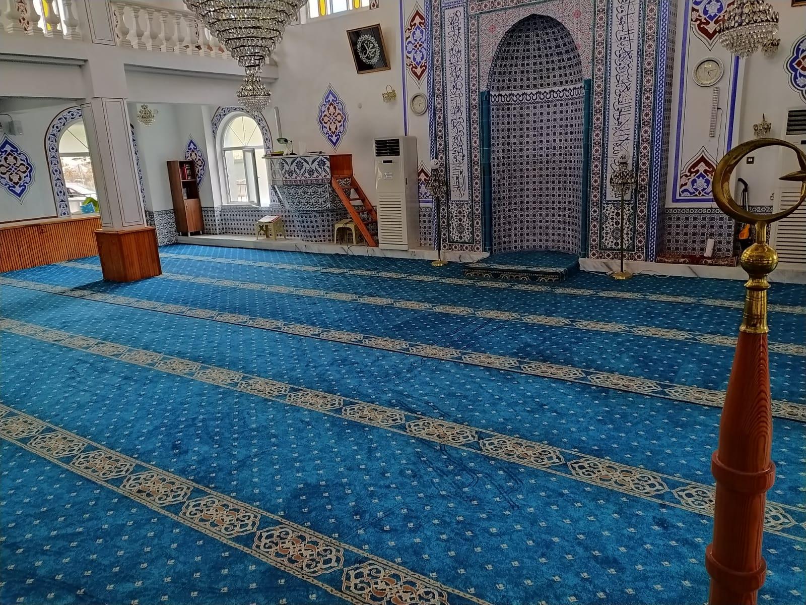 Akrilik Cami Halısı