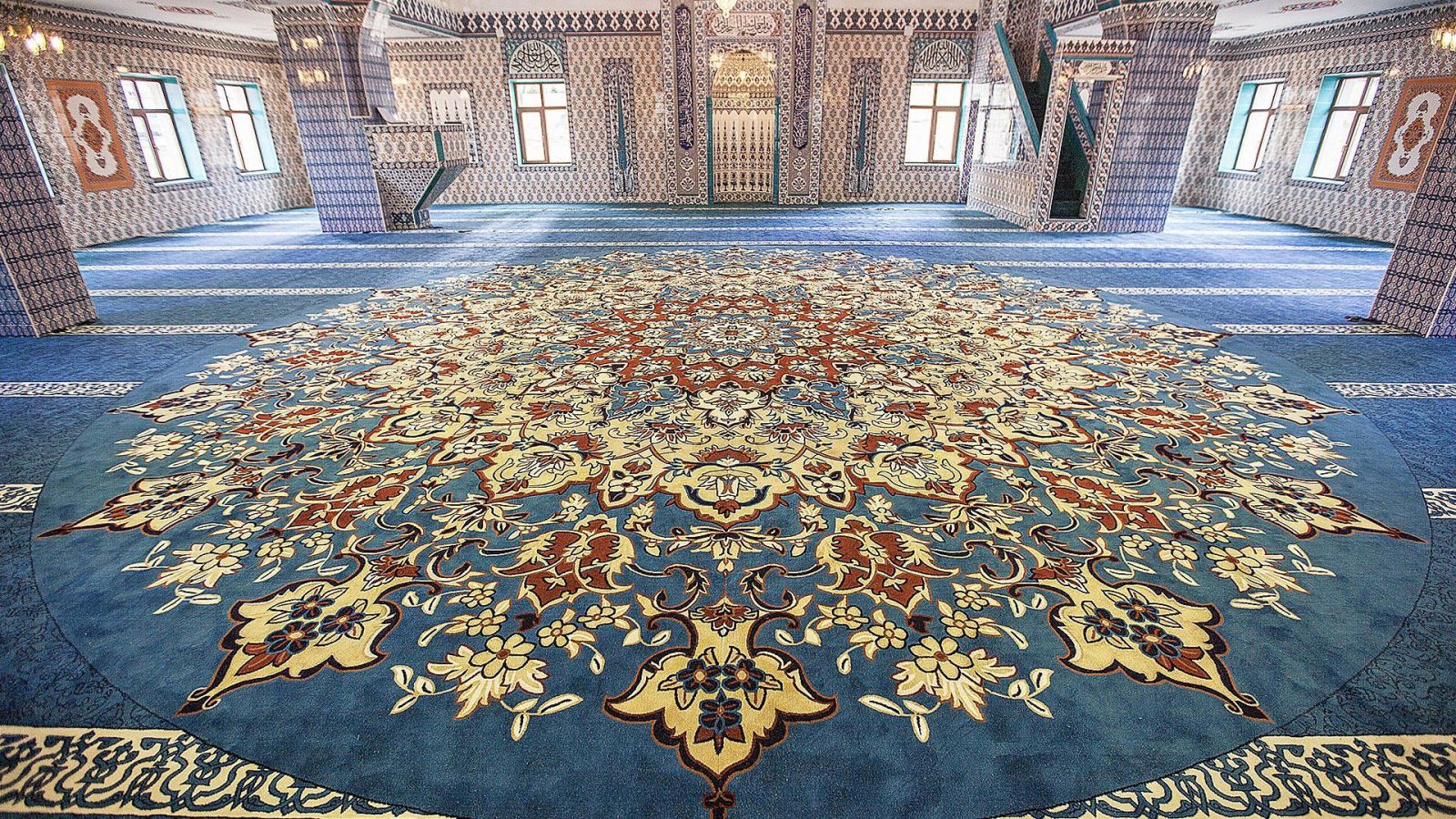İzmir Cami Halısı İzmir Cami Halısı